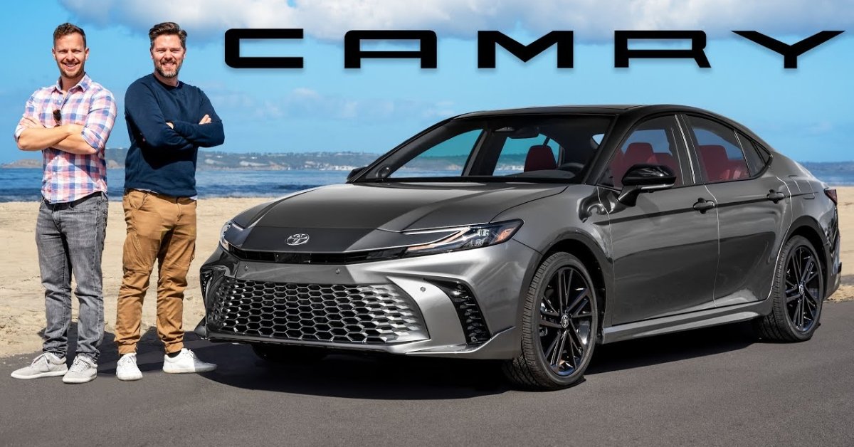 Toyota Camry 2025